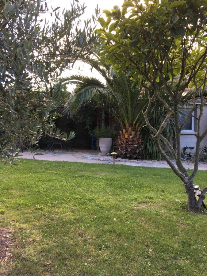 Olive Et Pomme Villa Bretteville Exterior foto